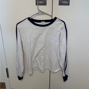 Brandy Melville Long Sleeve Top